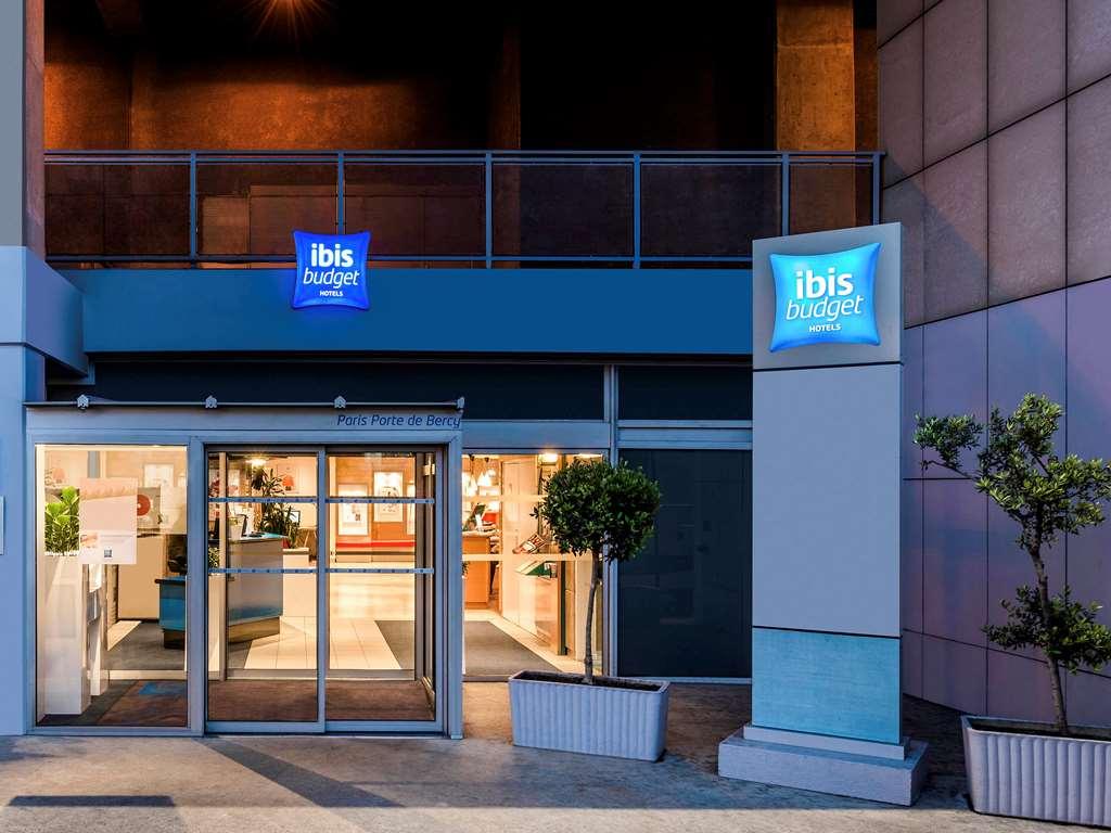 Ibis Paris Porte De Bercy Charenton-le-Pont Luaran gambar