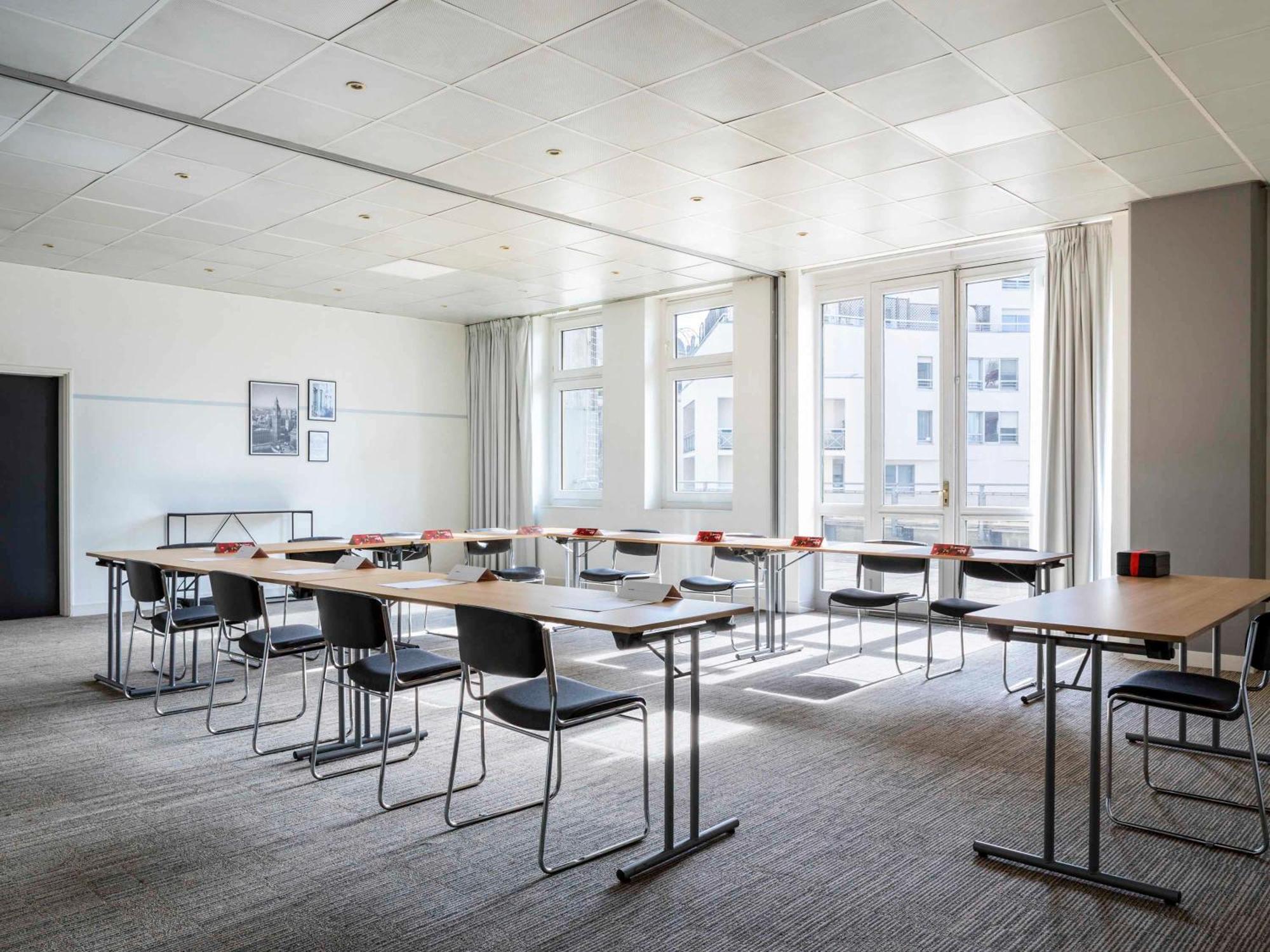Ibis Paris Porte De Bercy Charenton-le-Pont Luaran gambar