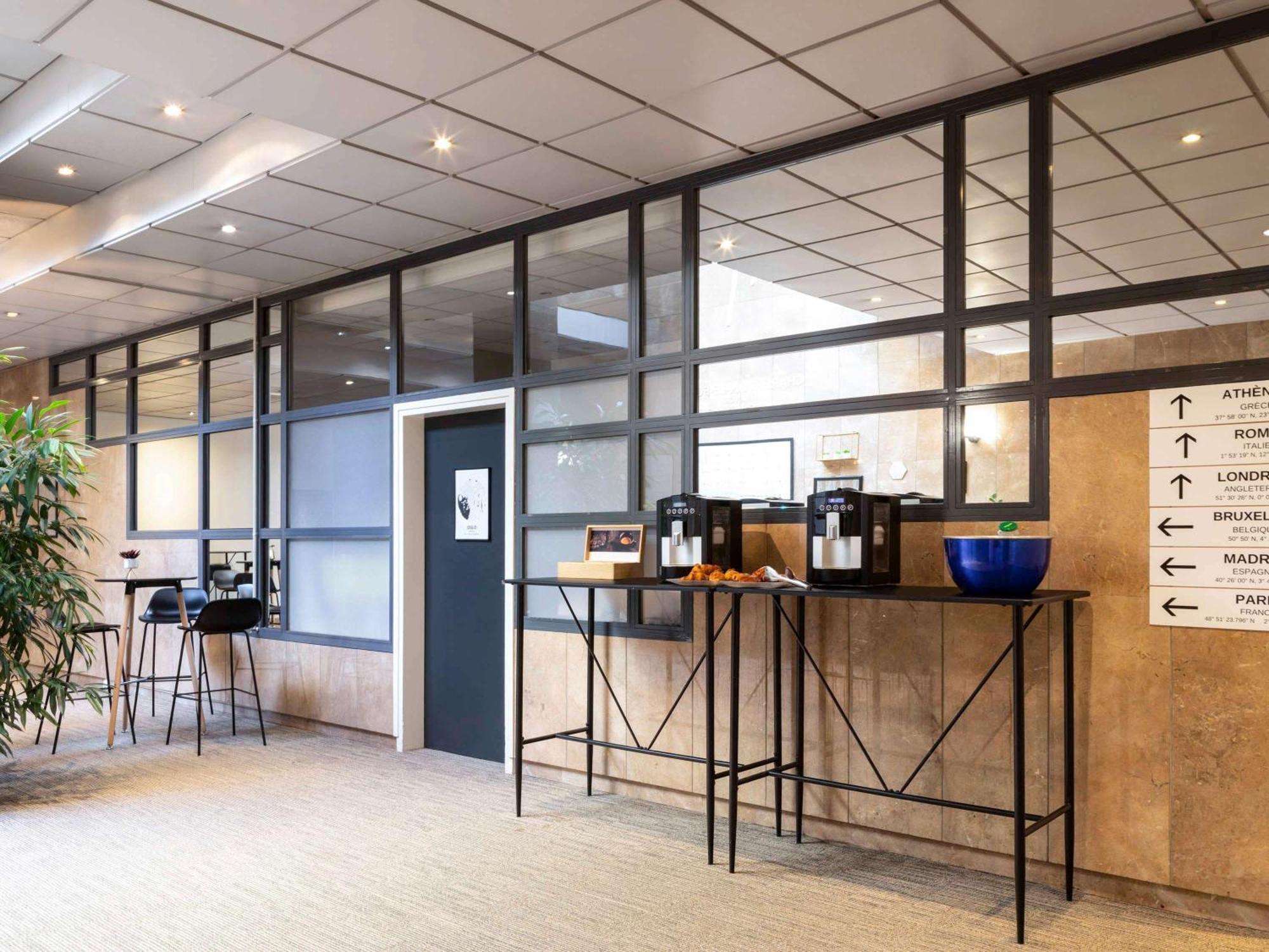 Ibis Paris Porte De Bercy Charenton-le-Pont Luaran gambar