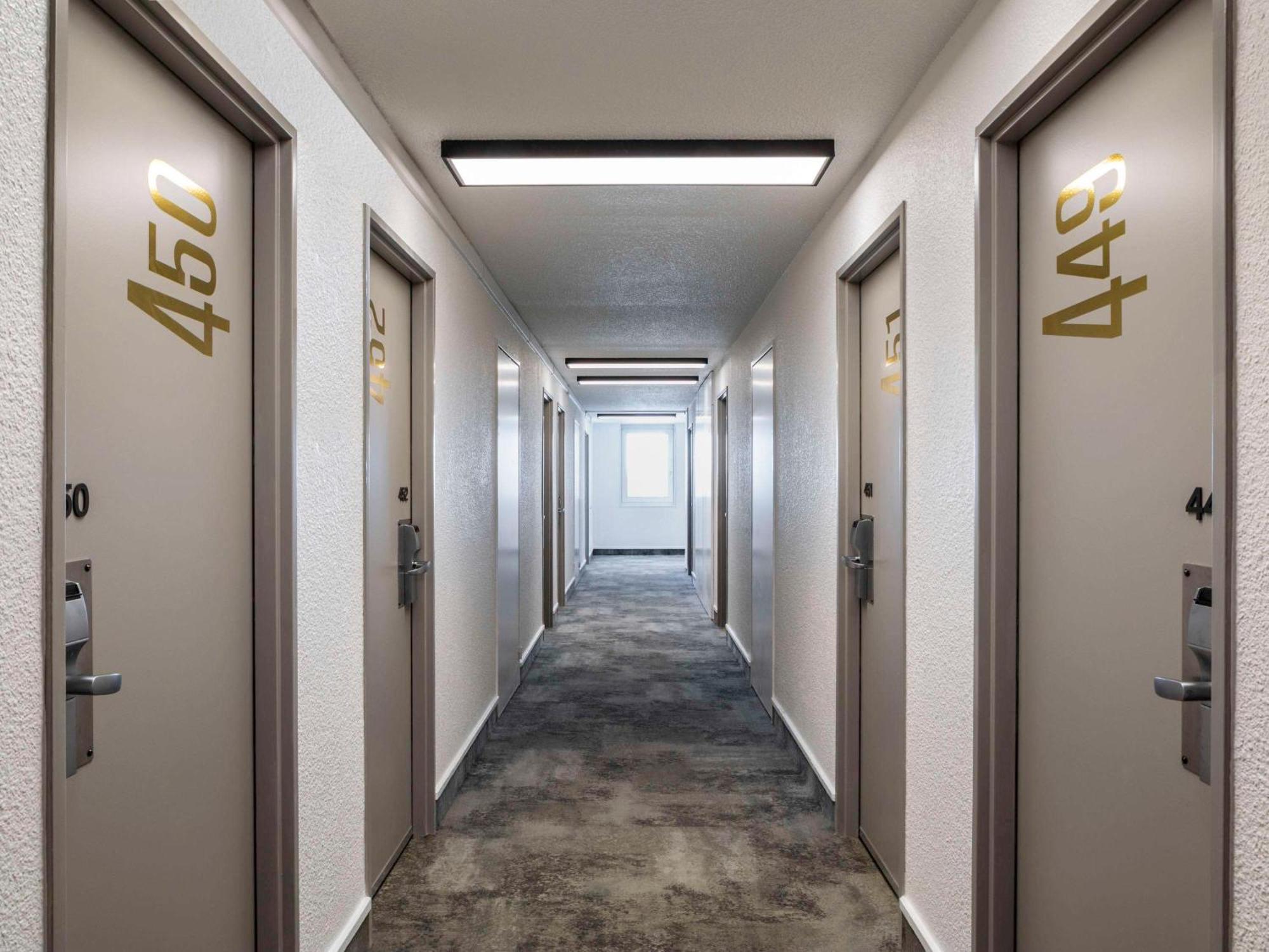 Ibis Paris Porte De Bercy Charenton-le-Pont Luaran gambar