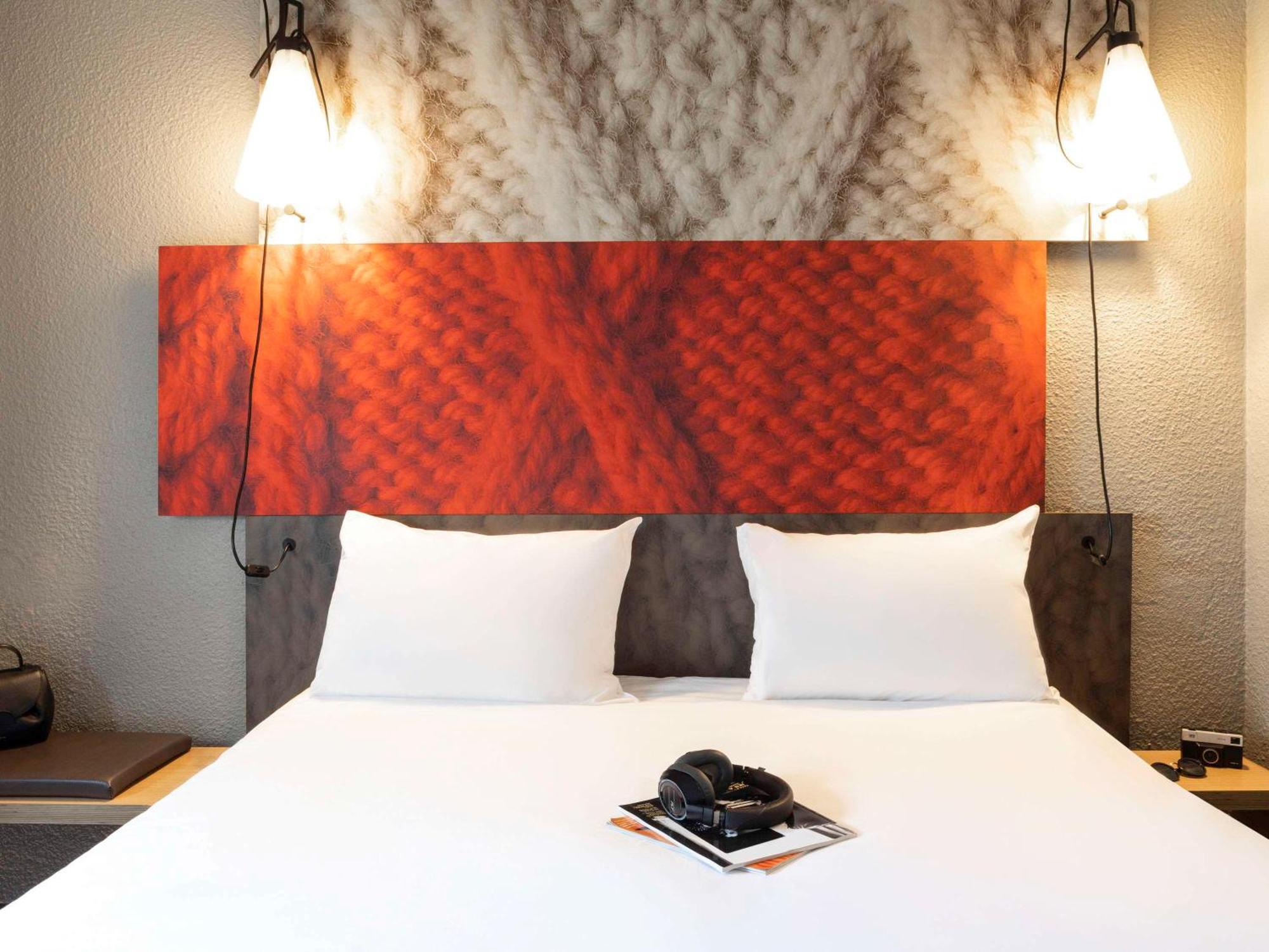 Ibis Paris Porte De Bercy Charenton-le-Pont Luaran gambar